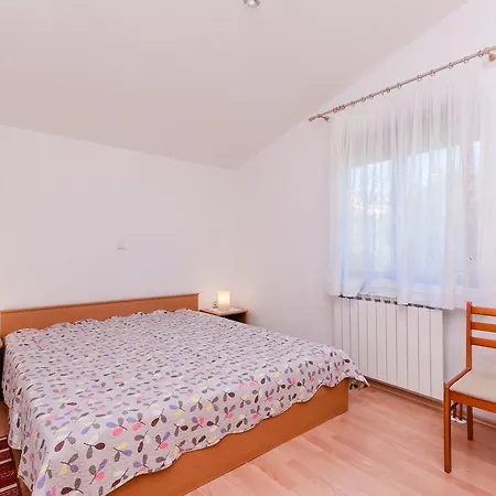 Apartment Nenad Dramalj